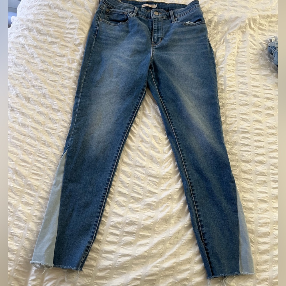 Levi’s 721 High Rise Skinny Jeans